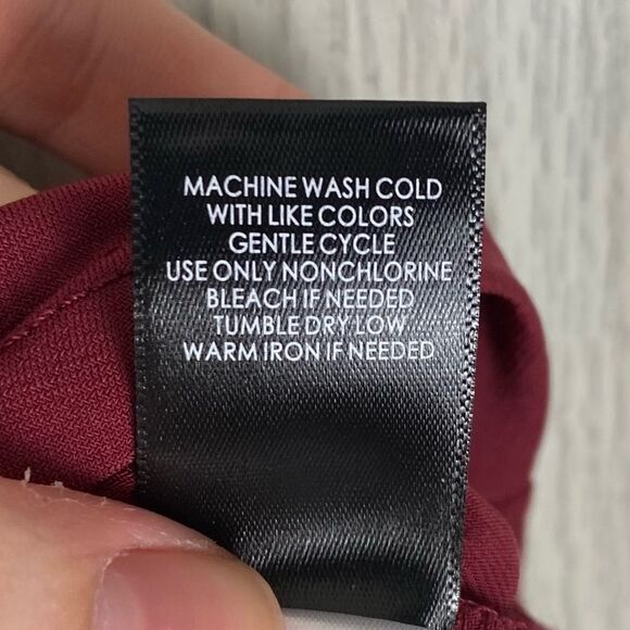 Torrid | Harper Studio Knit Dark Red Lave Pullover Blouse Size 2X - Picture 9 of 10